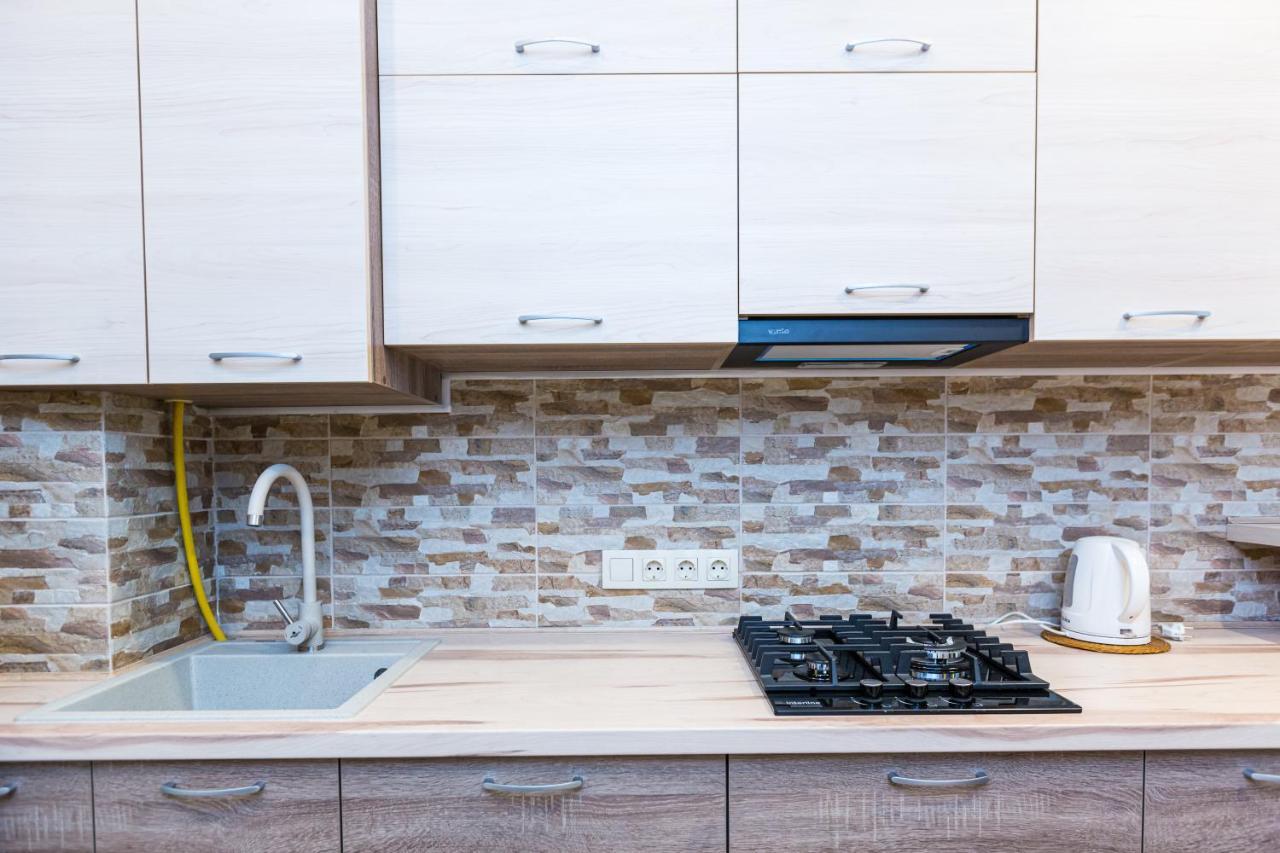 2 Kn. Romana Apartment إلفيف المظهر الخارجي الصورة